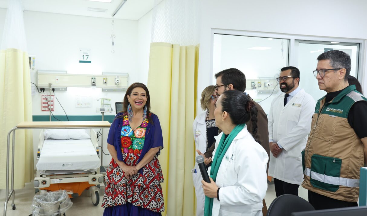 Entrega Clara Brugada Renovación Integral del Área de Urgencias del Hospital General Xoco para ampliar y mejorar la atención a pacientes
